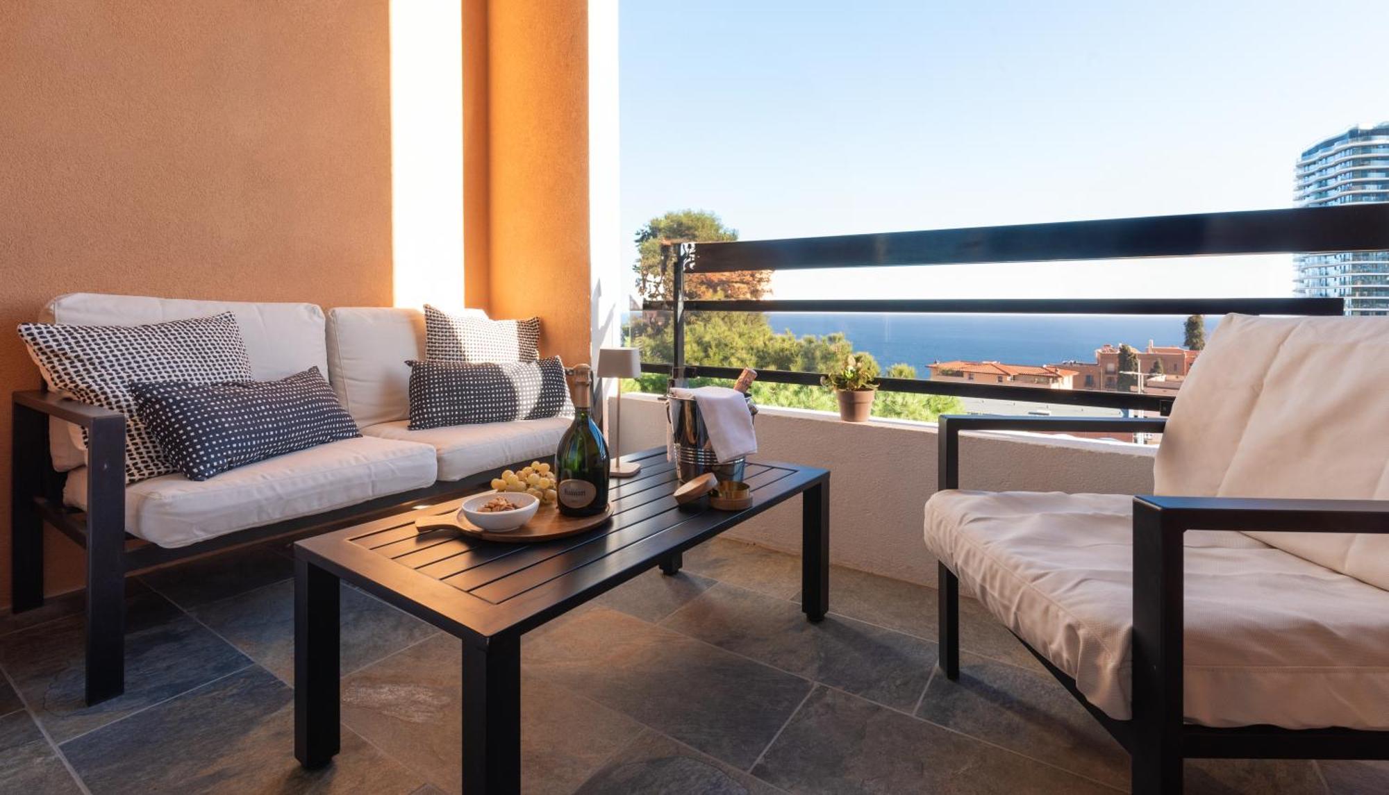 Monaco Border Luxury Suite - Sea View - Pool Beausoleil Eksteriør billede